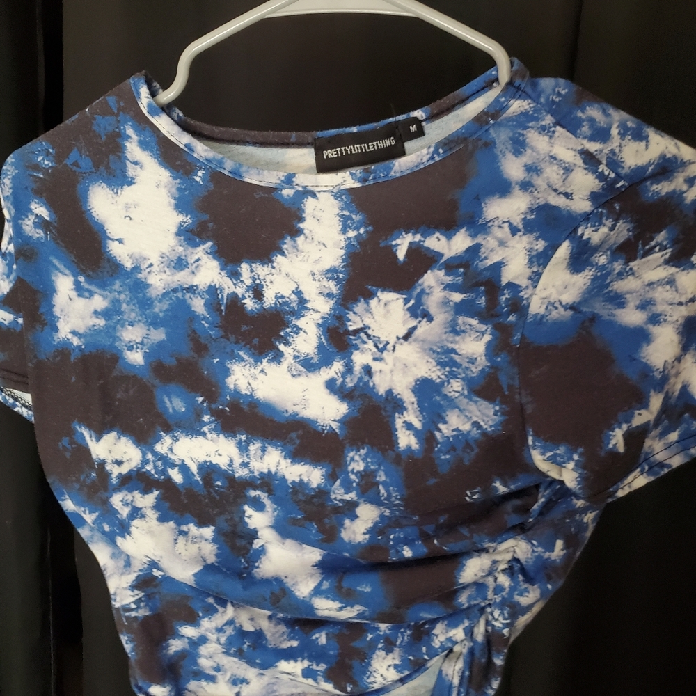 cropped t-shirt